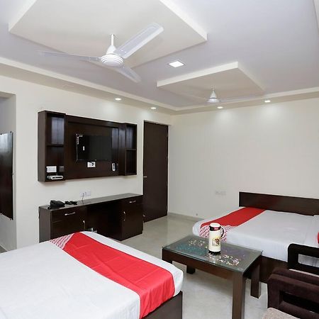 Oyo 39595 Hotel Ray Ban Haridwār Exterior foto