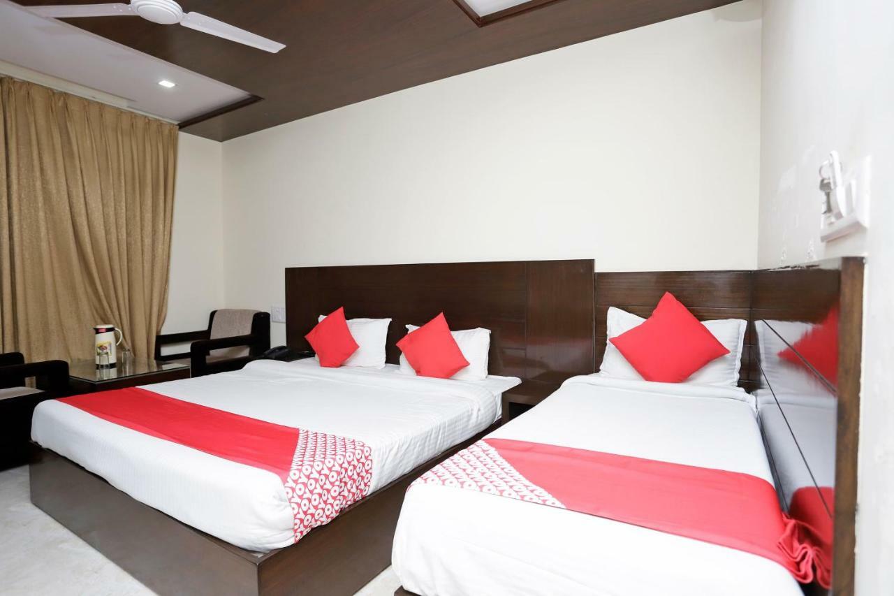 Oyo 39595 Hotel Ray Ban Haridwār Exterior foto